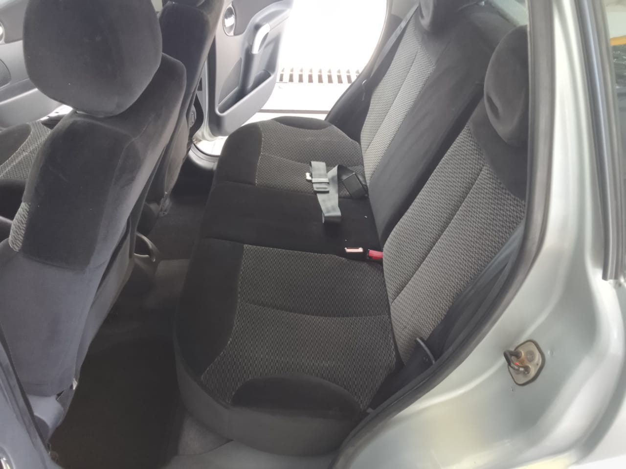 Citroën C3 1.4 I EXCLUSIVE 8V FLEX 4P MANUAL